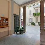 The Best Rent - Colorful Apartment Milan City Center
